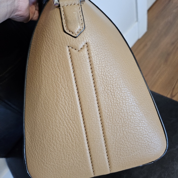 Givenchy Antigona - Picture 7 of 16